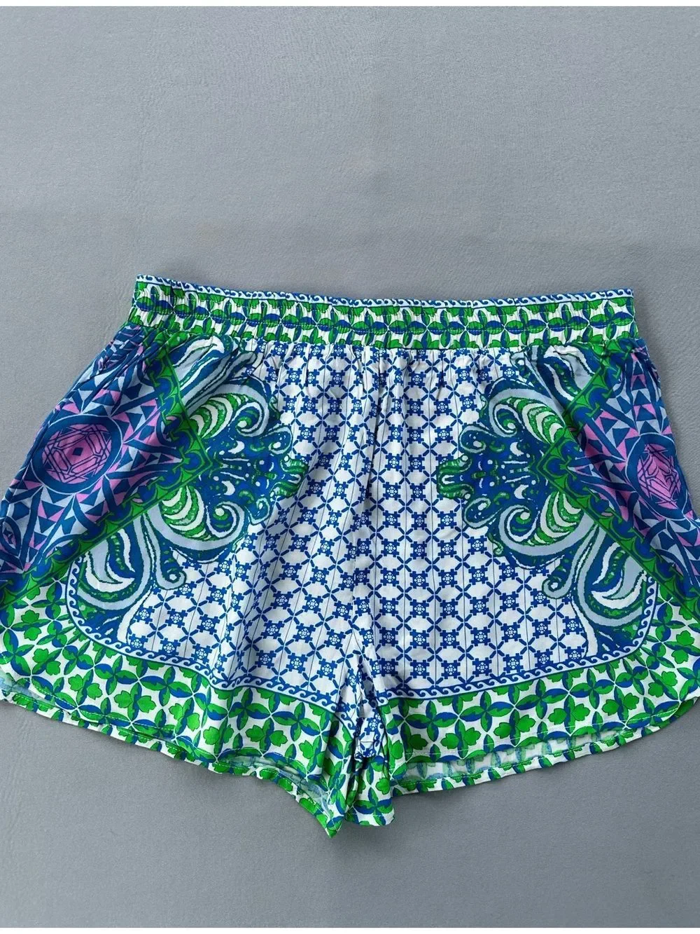 🎉5 for $45🎉Jealous Tomato shorts size L